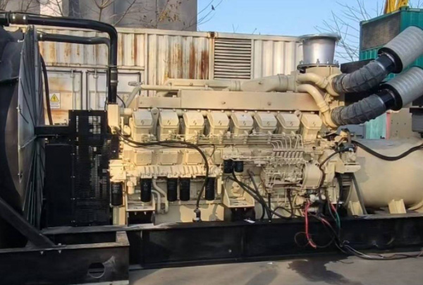  成都发电机出租过程中遇到排气冒黑烟解决方案